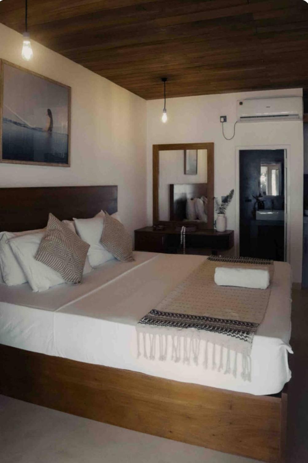 Gitano Surf Ahangama Beachfront Экстерьер фото